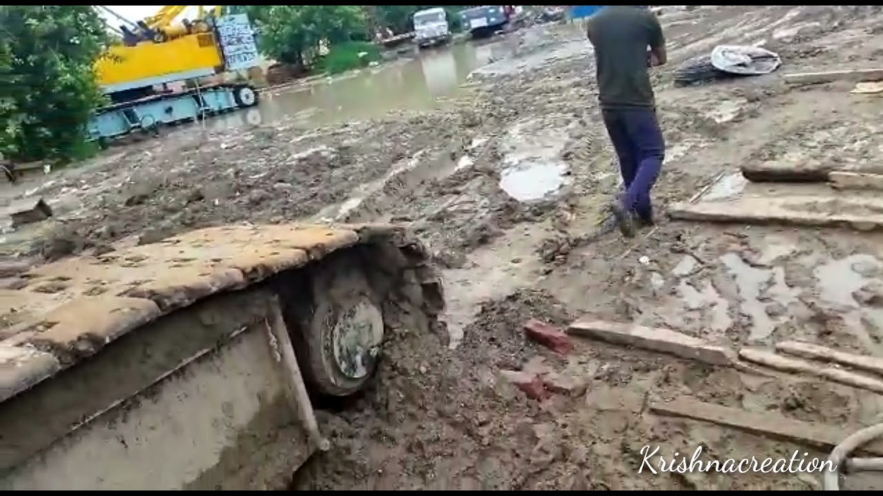 Netaji Subhas Chandra Bose International Airport 🛫🛬 under construction metro station. (KOLKATA)