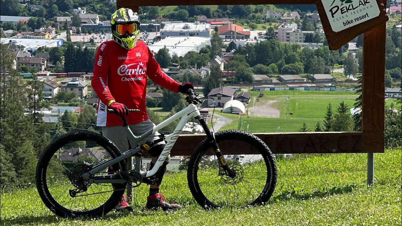 Peklák Bikepark Test Spectral Fabio Wibmer Limited edition Vlog