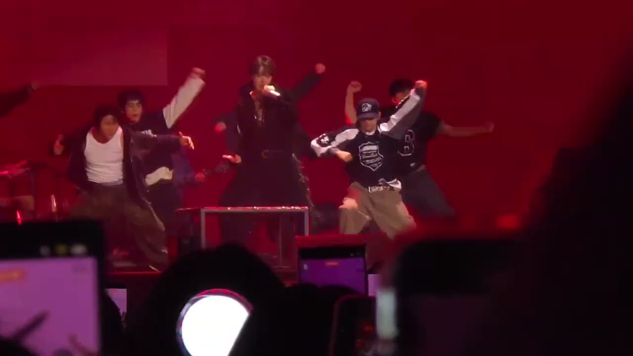 J-HOPE(제이홉)-Killin' It Girl | 251031[#RUNSEOKJIN_EP.TOUR_ENCORE DAY1]