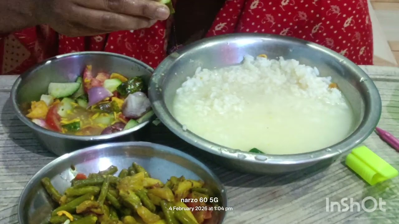 Eating pakhala with beans aalu fry with paga please like share subscribe 🙏🙏