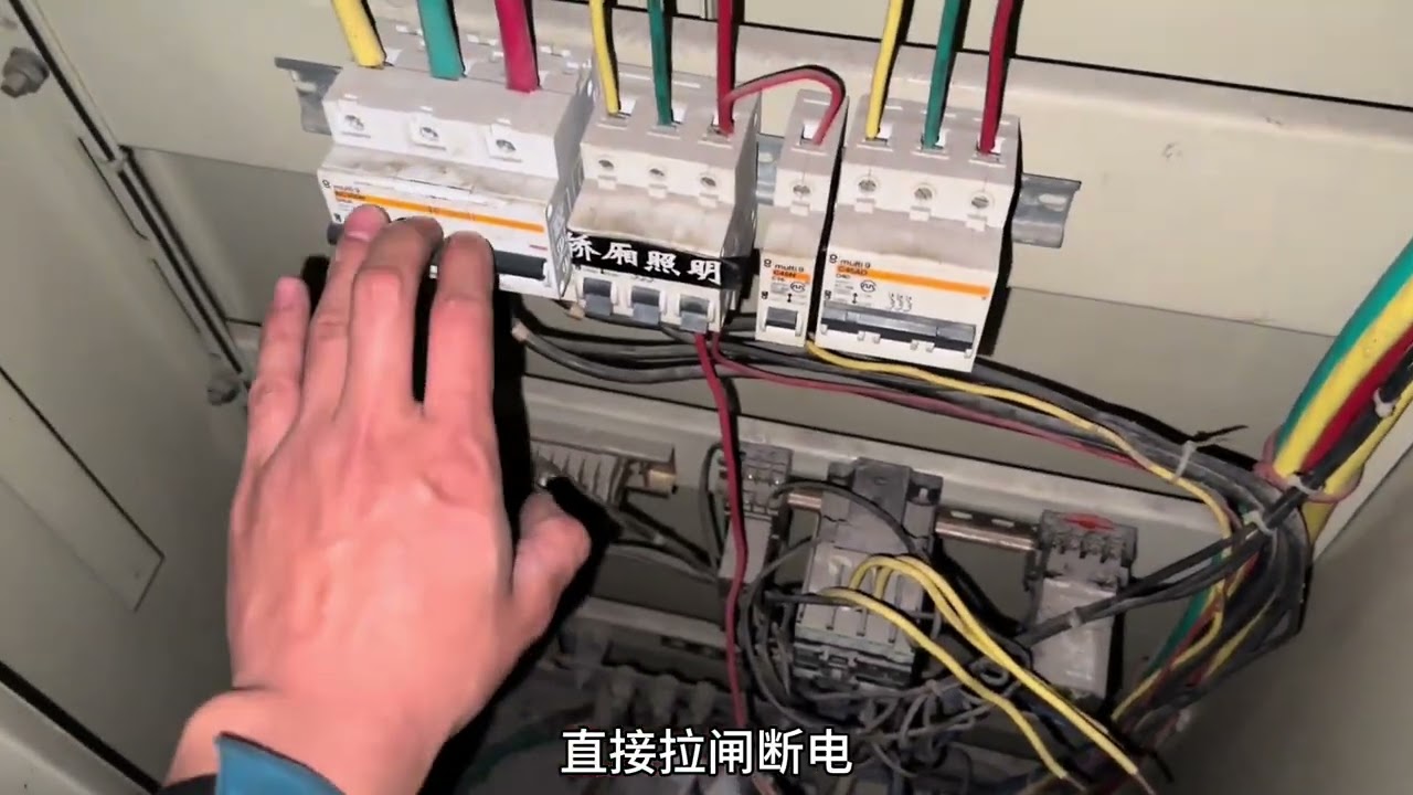 #电梯人 #电梯 #专业的事交给专业的人 不走心的努力，都是在敷衍自己