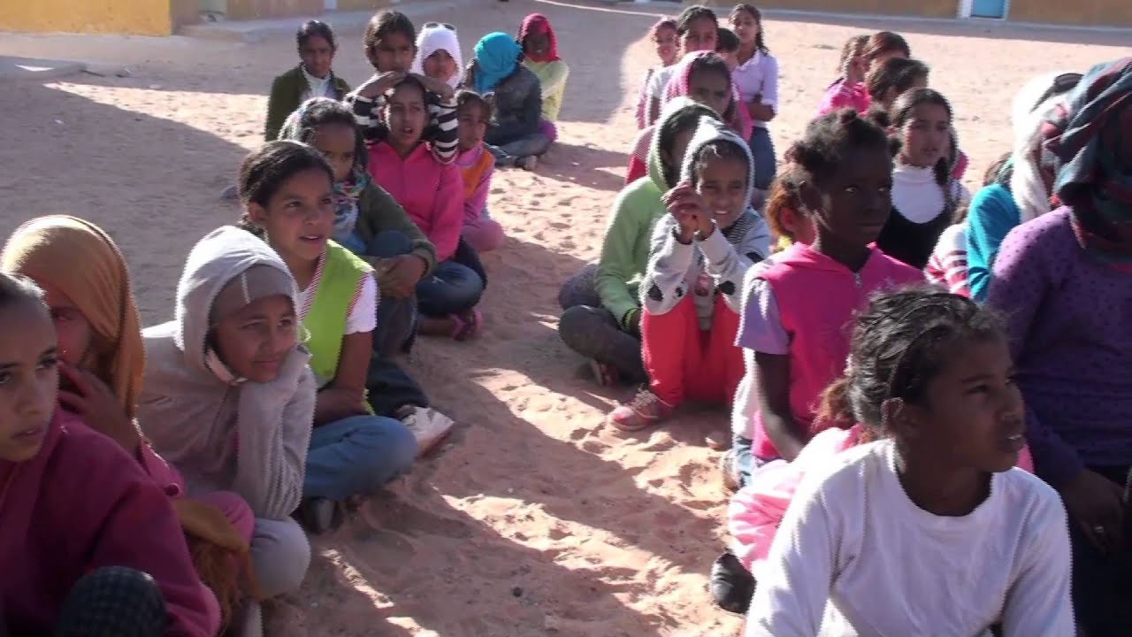 Intercanvi experiències educatives al camp de refugiats saharaui, Smara, 2013.