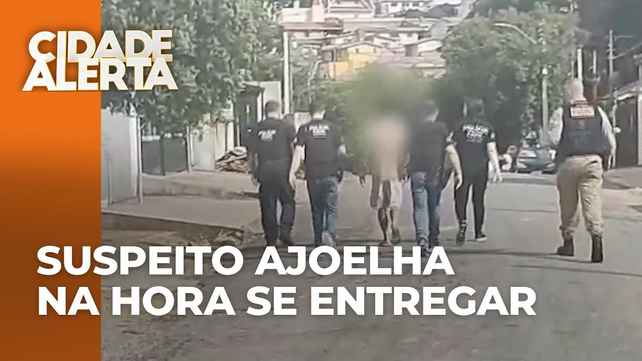 Suspeito de matar desafeto a facadas volta ao local do crime e se ajoelha na hora de se entregar