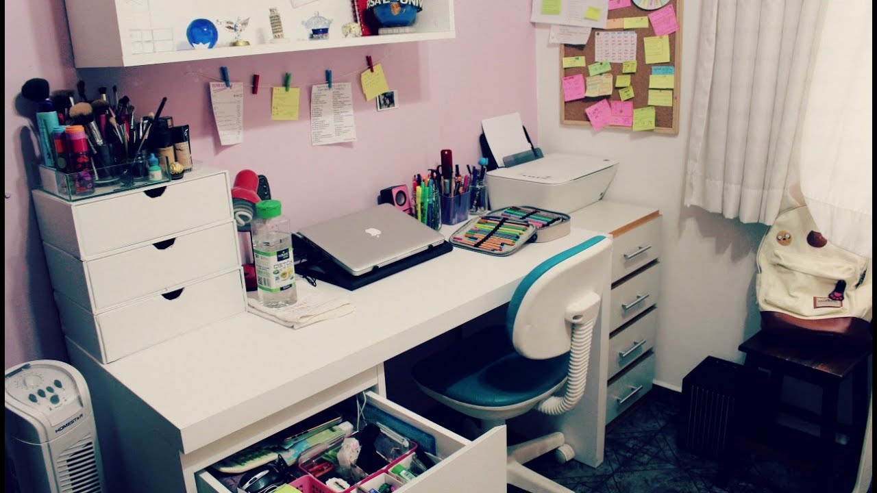 Desk Tour | Tour pela escrivaninha