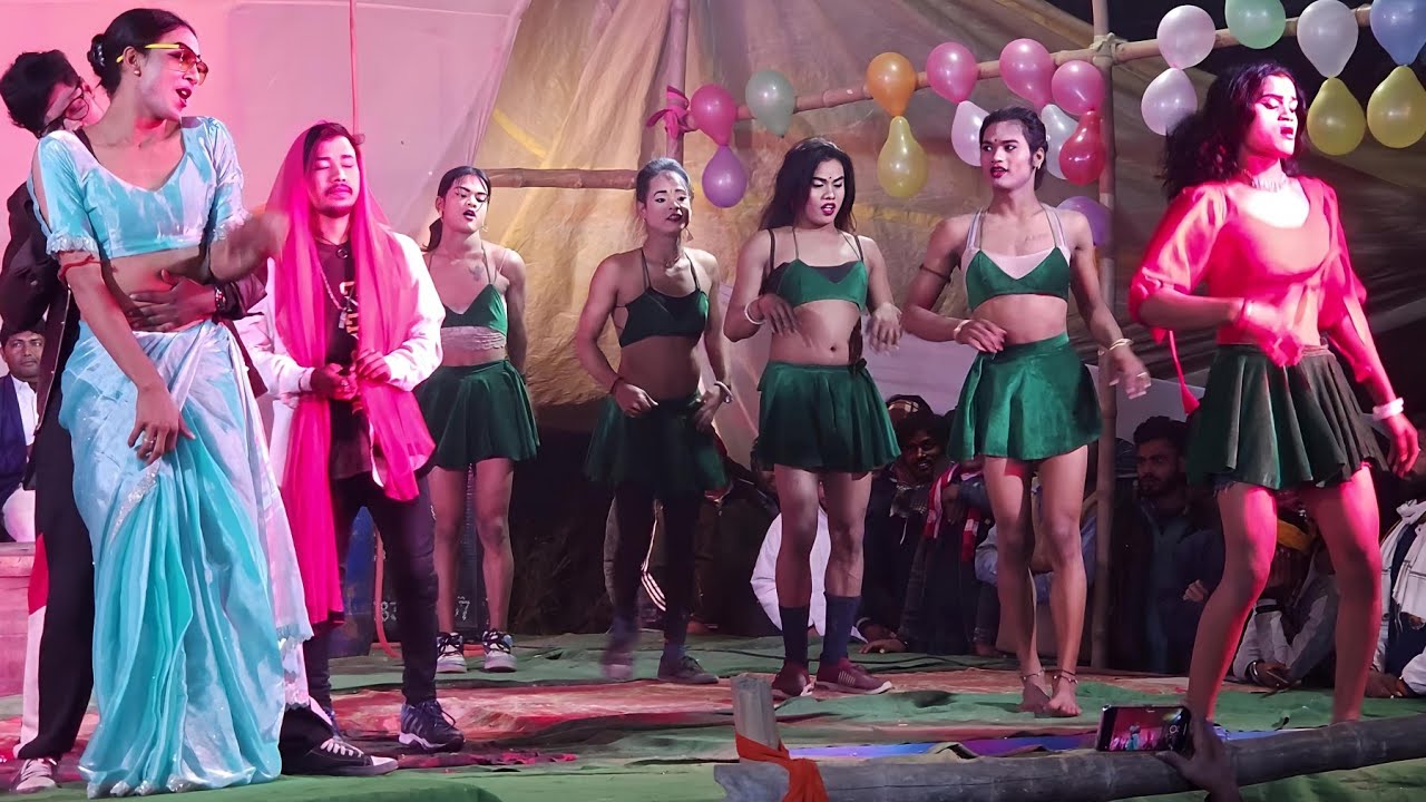 #NewViralComedy #viraldance | COMEDY GROUP DANCE HUNGAMA | TIJA YADAV NACH PROGRAM @LovelyXpress