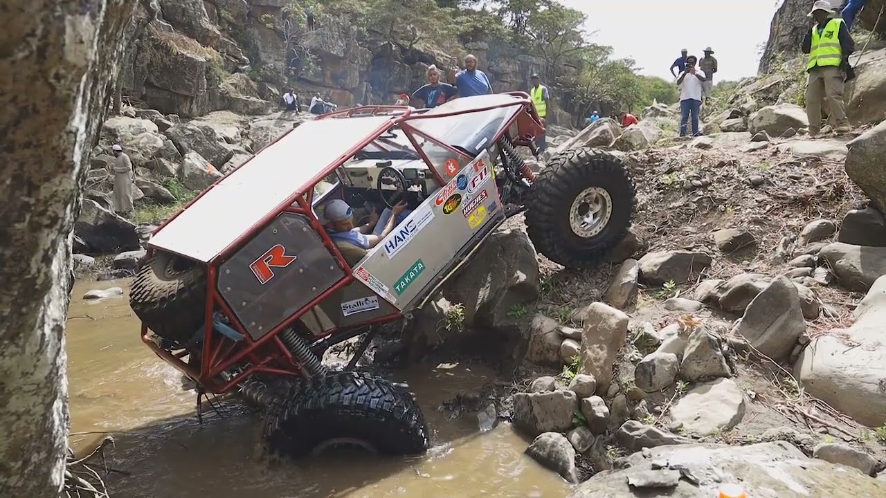 4X4 Off-road Rocky Challenge.