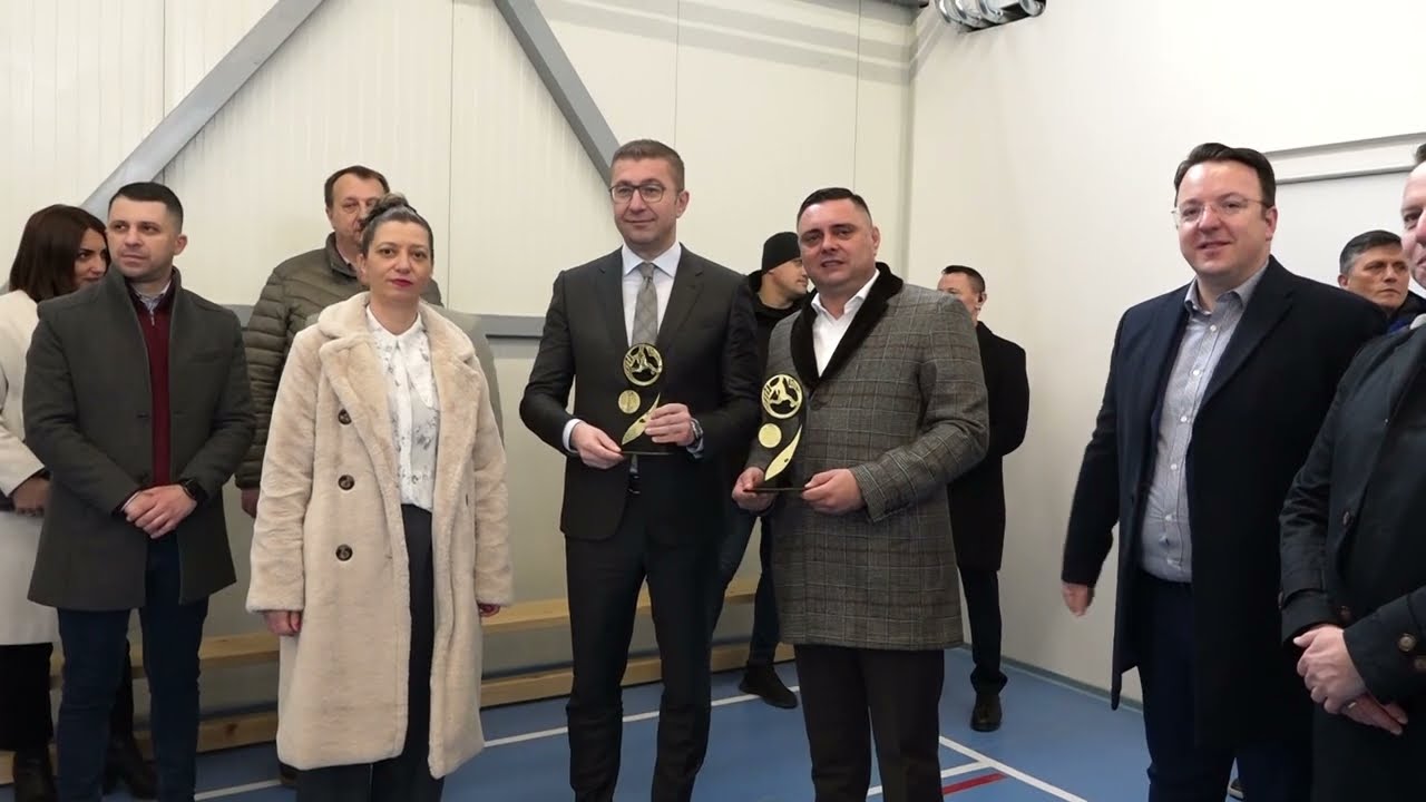 ПРЕМИЕРОТ МИЦКОСКИ ВО ТИКЕШИЈАТА