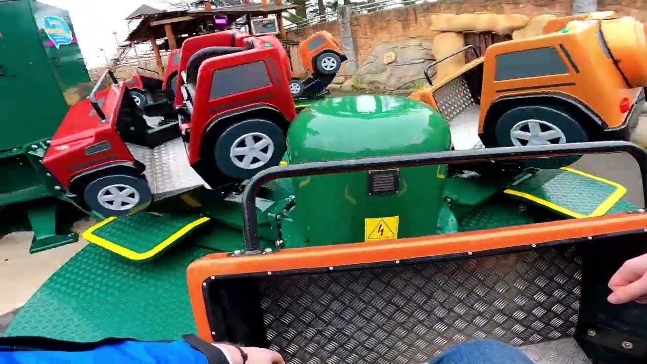Überraschend guter Break Dancer! Der wilde T-Rex (Taunus Wunderland) // Onride 2023