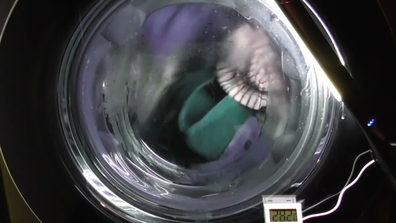 LG AiDD Steam Washer, Easy Care 60 with Steam, TurboWash and 1400 spin