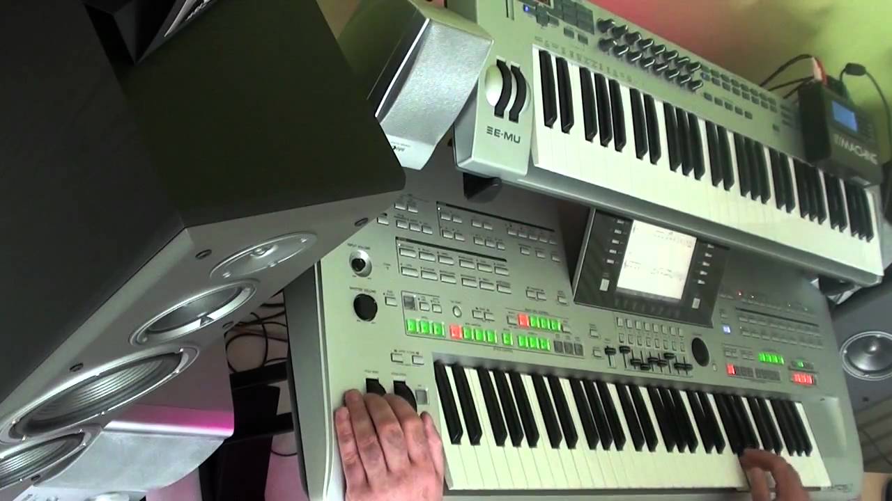 Phil Collins - In the air Tonight COVER by Albert