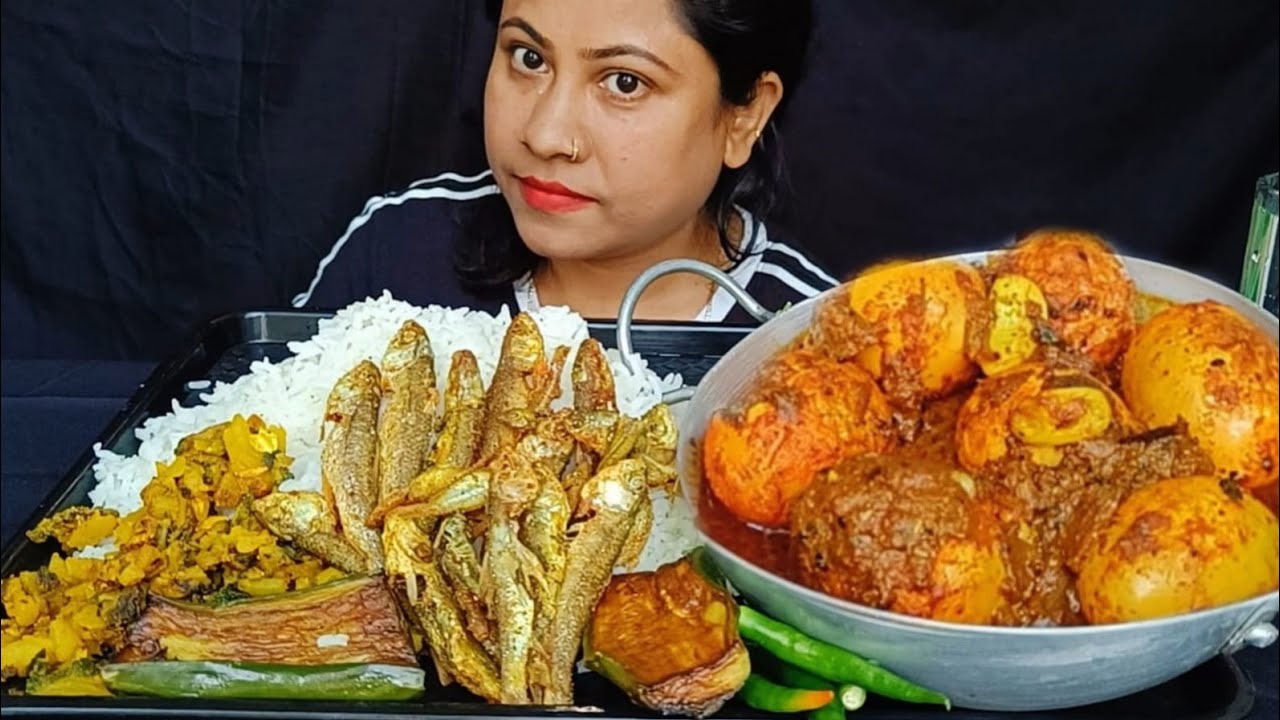 EATING SPICY 🥵 EGG🥚 CURRY, FISH 🐠FRY, BRINJAL FRY, BENGALI MUKBANG...