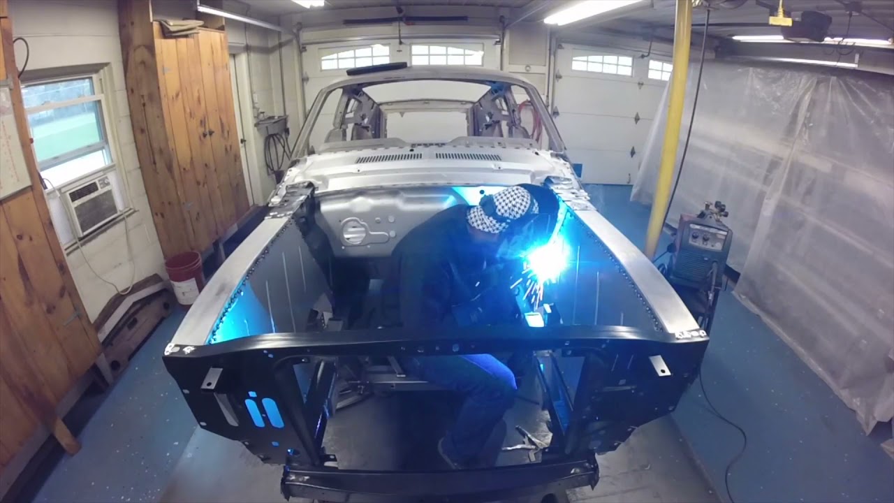 Сварка панелей двигателя RC Motorsports K Member и MTF Mustang 67 (часть 4)