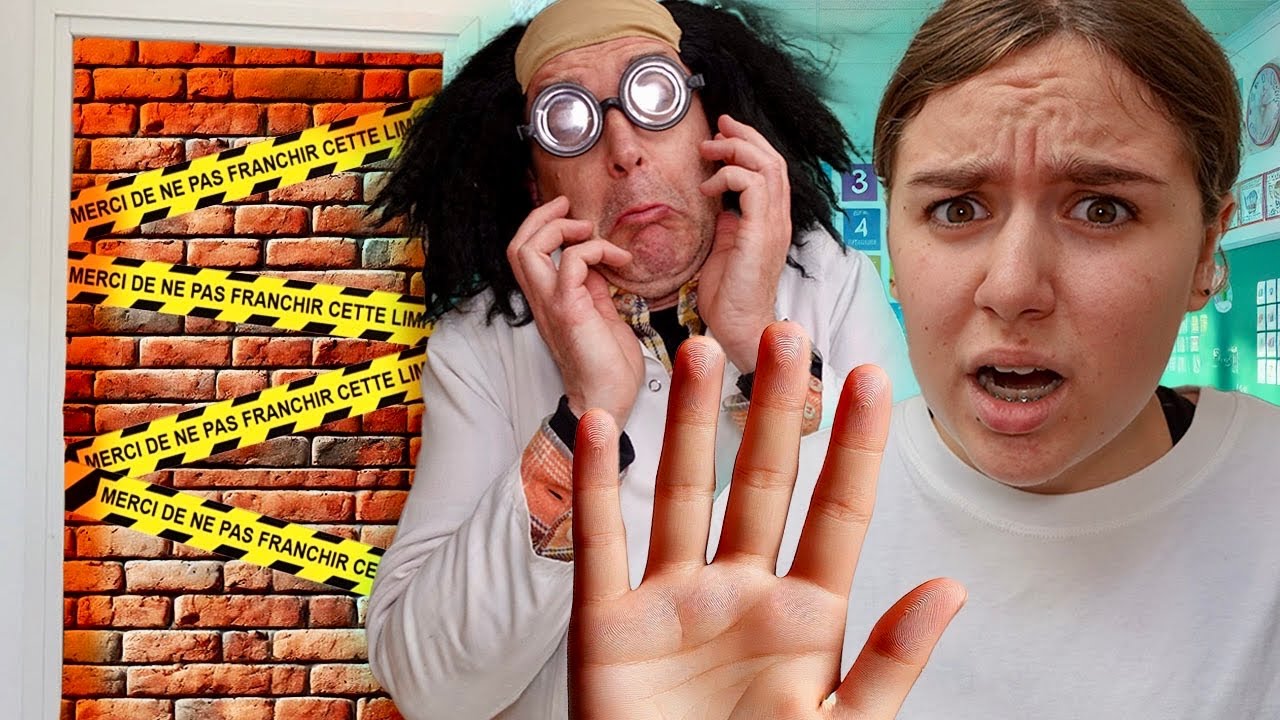 ON EST ENFERMÉS DANS L'ÉCOLE ! AIDEZ-NOUS ! - PINK LILY