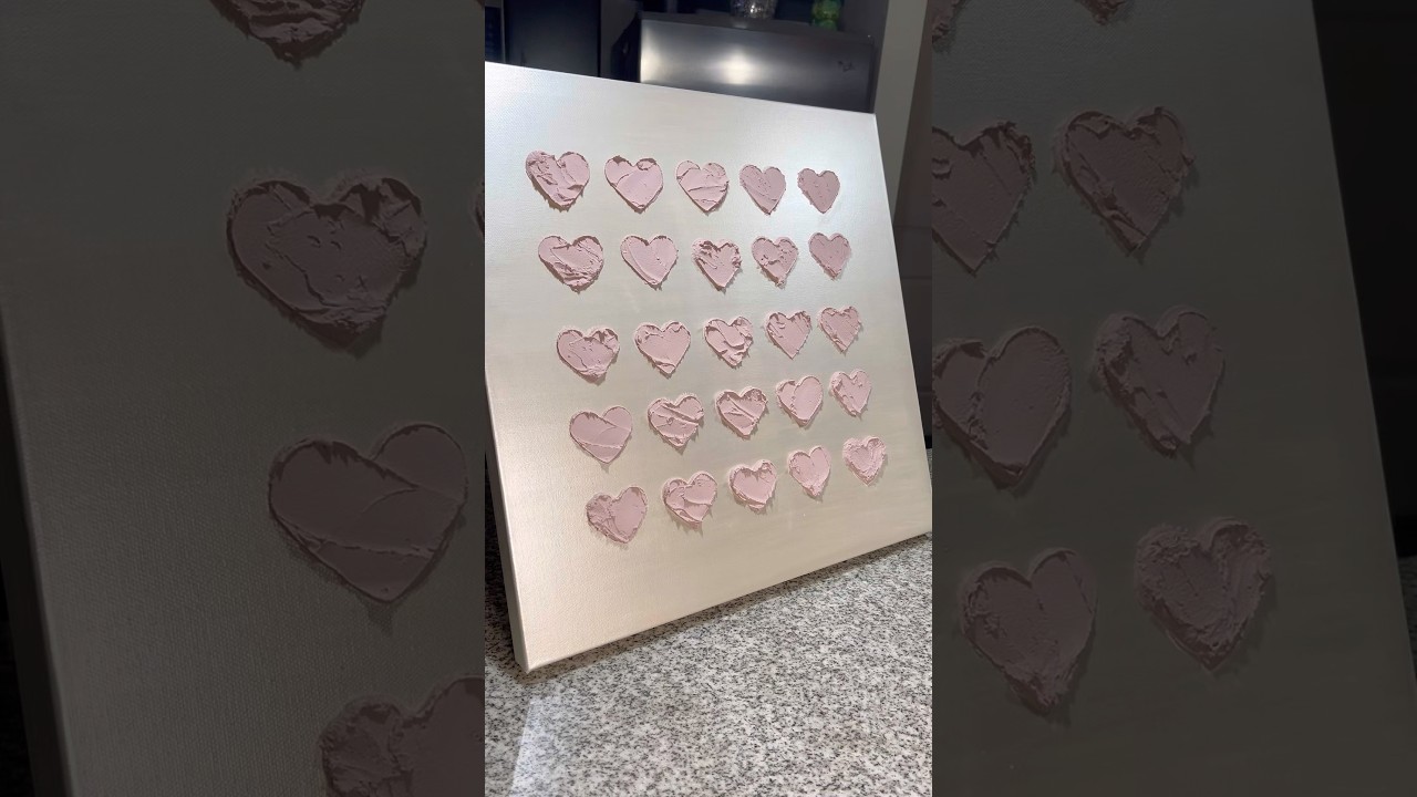 I&rsquo;m in Love With This Color Combo 🤩 #wallart #pink #pinkdecor