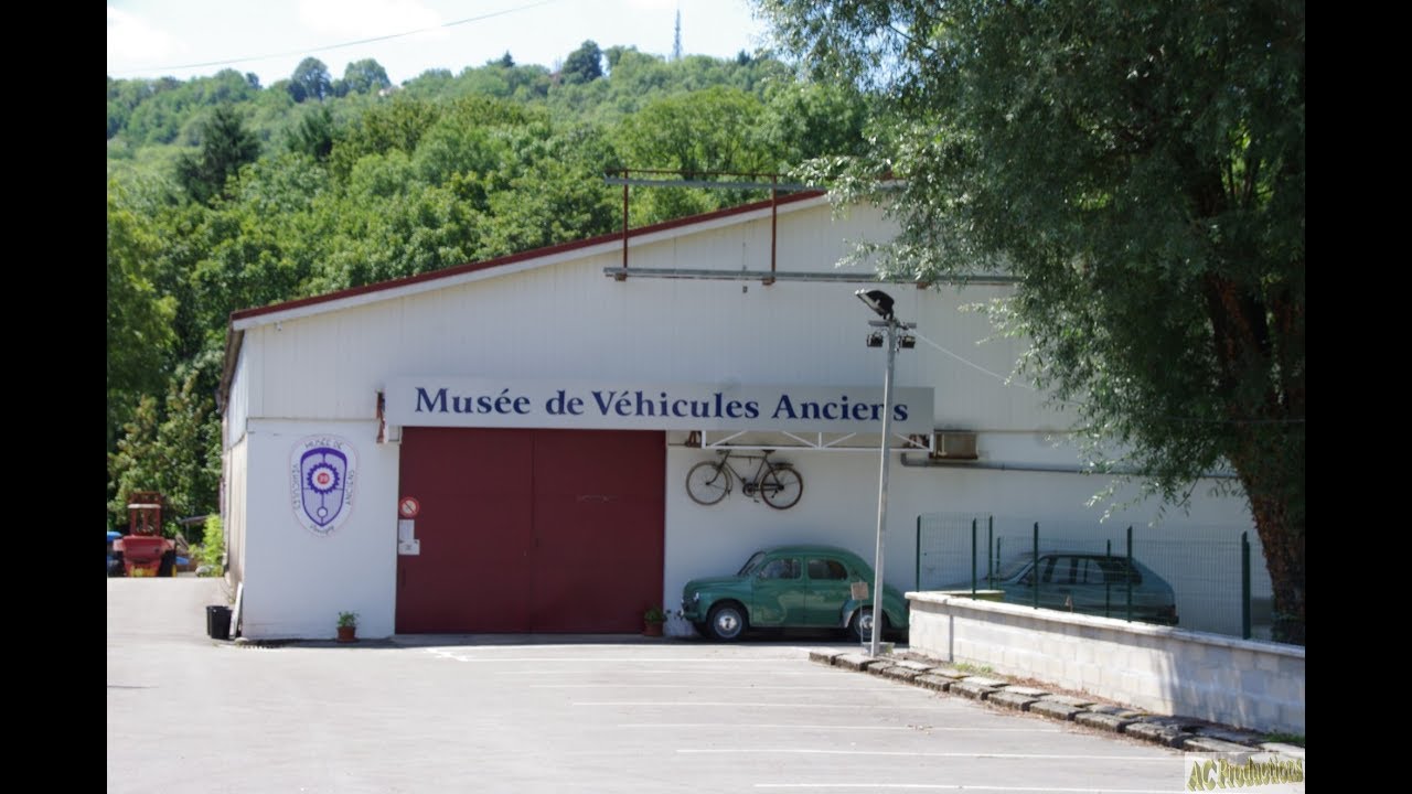 Mus&eacute;e de v&eacute;hicules anciens de Perrigny