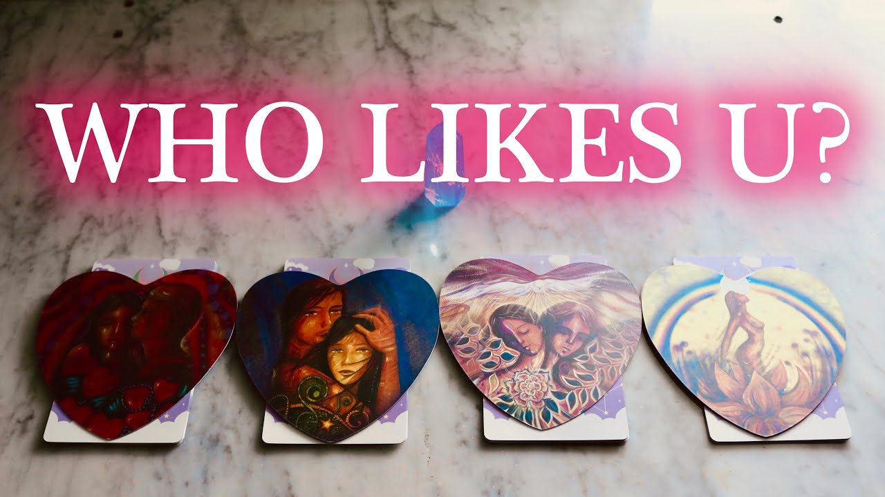 WHO LIKES YOU?😚🌹(PICK A CARD)🌹