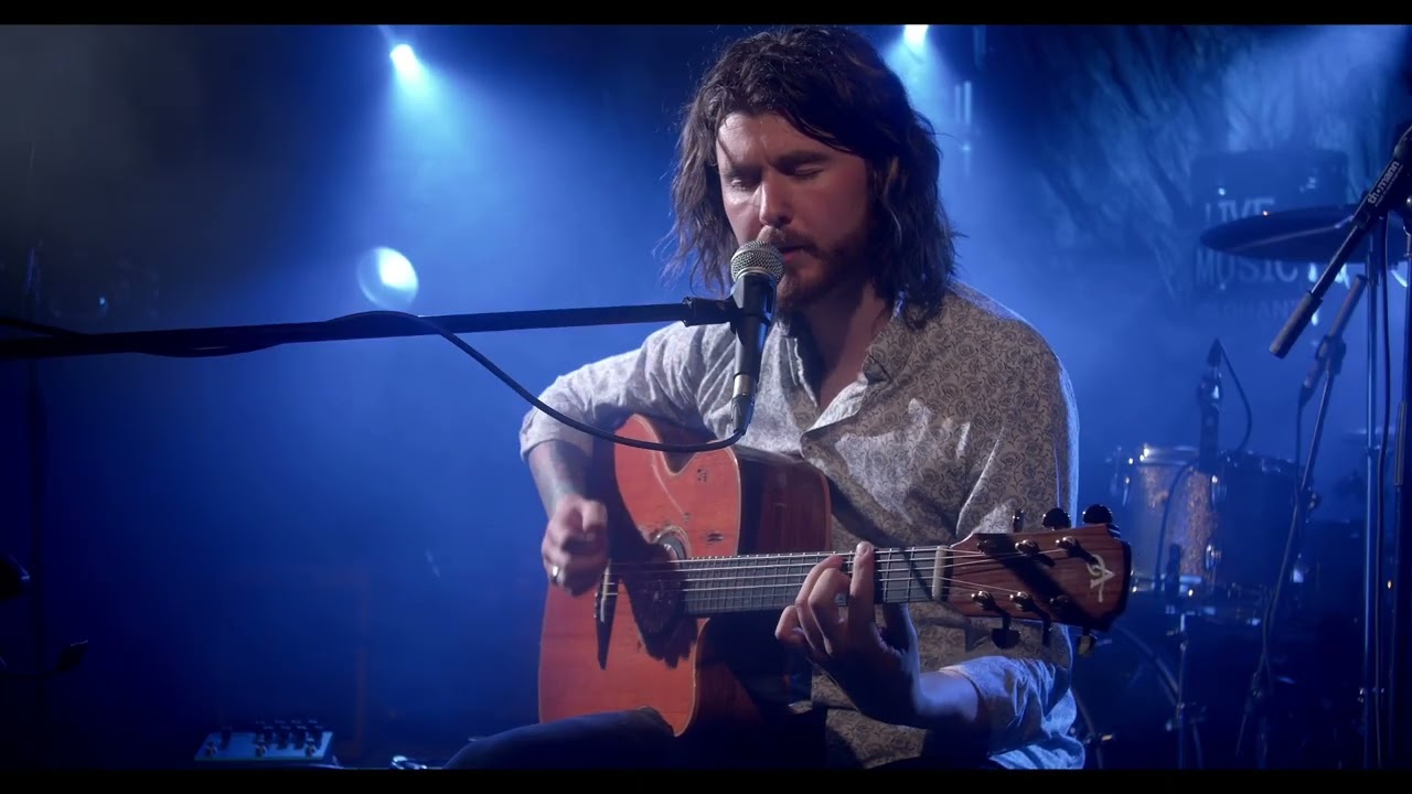 Dom Martin - Blues On The Bay Live at Holohans