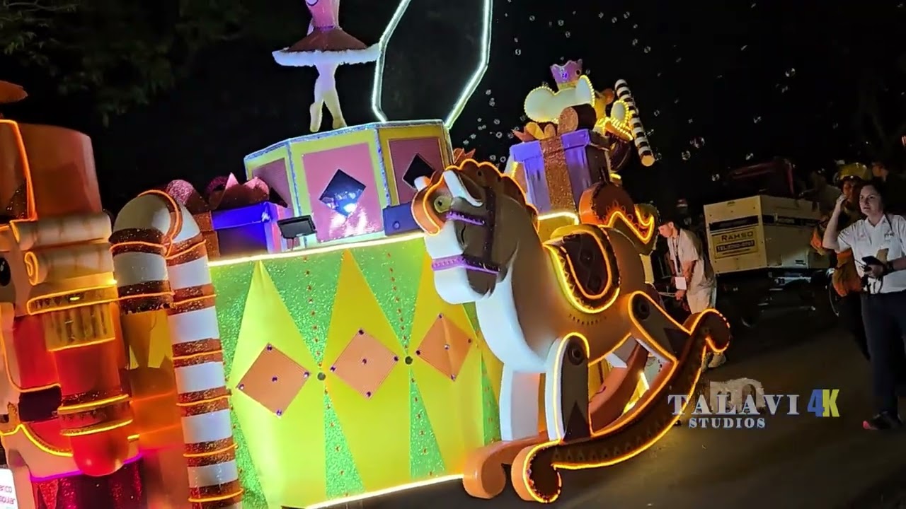 Costa Rica xmas parade San Jose