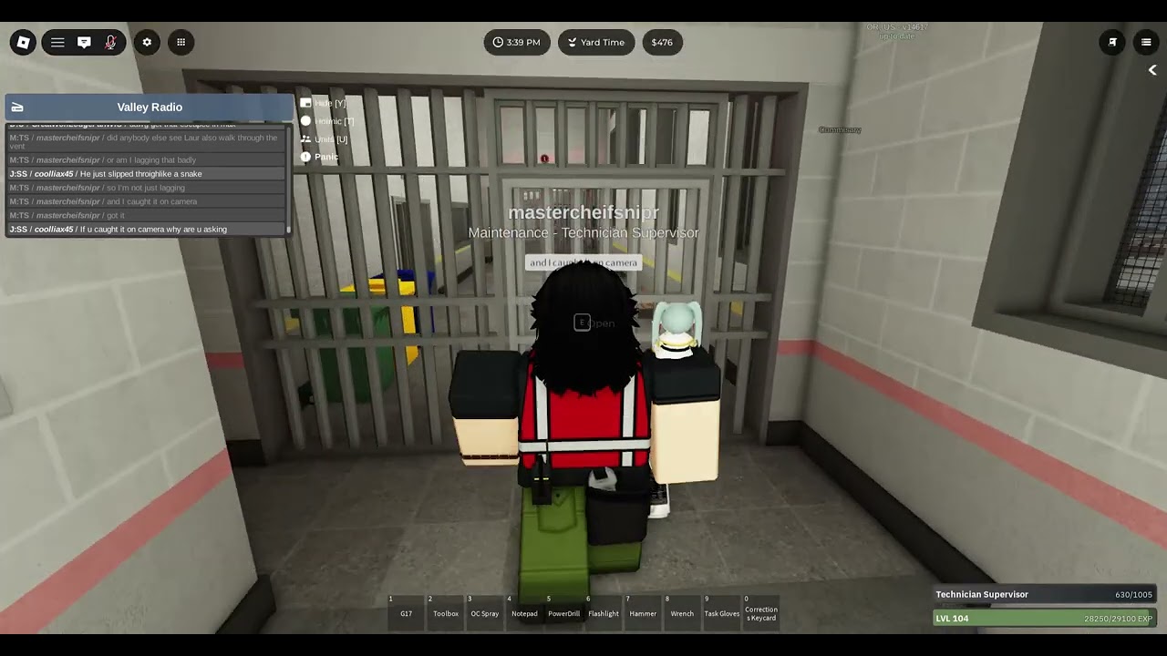 Laurynastei and Yoda_Sur fake being police/CO also Laur glitching through vents somehow