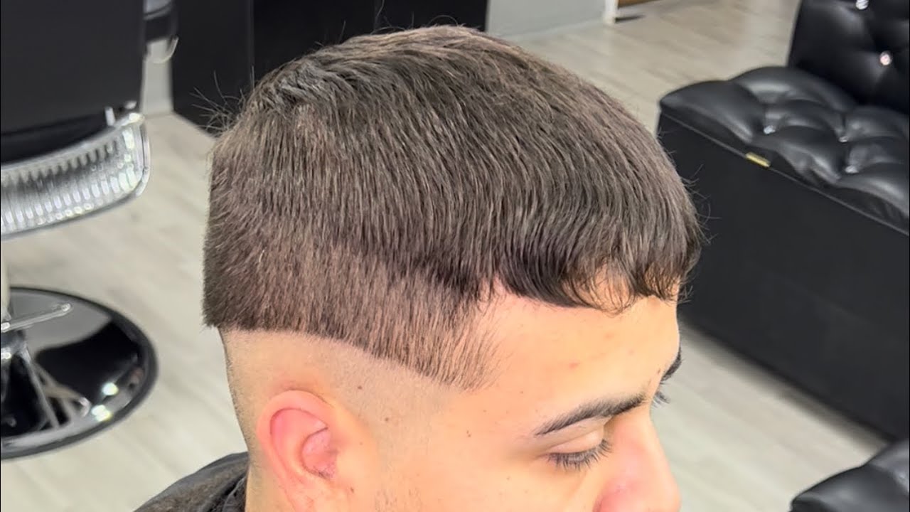 Corte al cero con patilla en punta ( crop) mas degradado ( corte del día a día )
