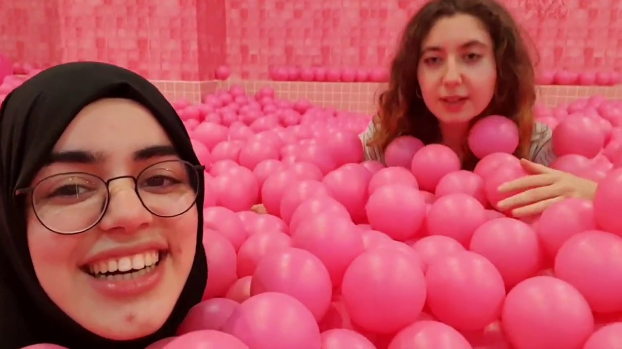 Random ASMR in South-Korea 🇰🇷 (WITH FRIENDS)