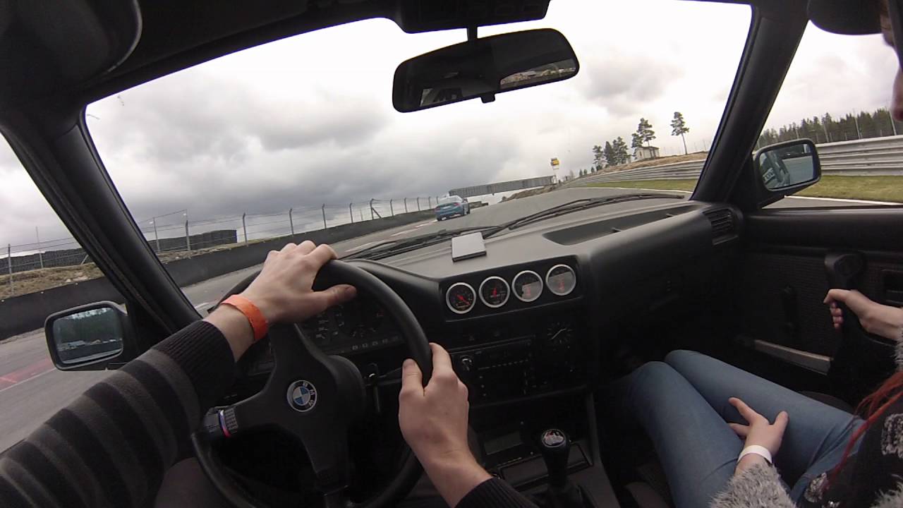 The new bmw M2 on Rudskogen race track, with e30 m10 turbo chase car