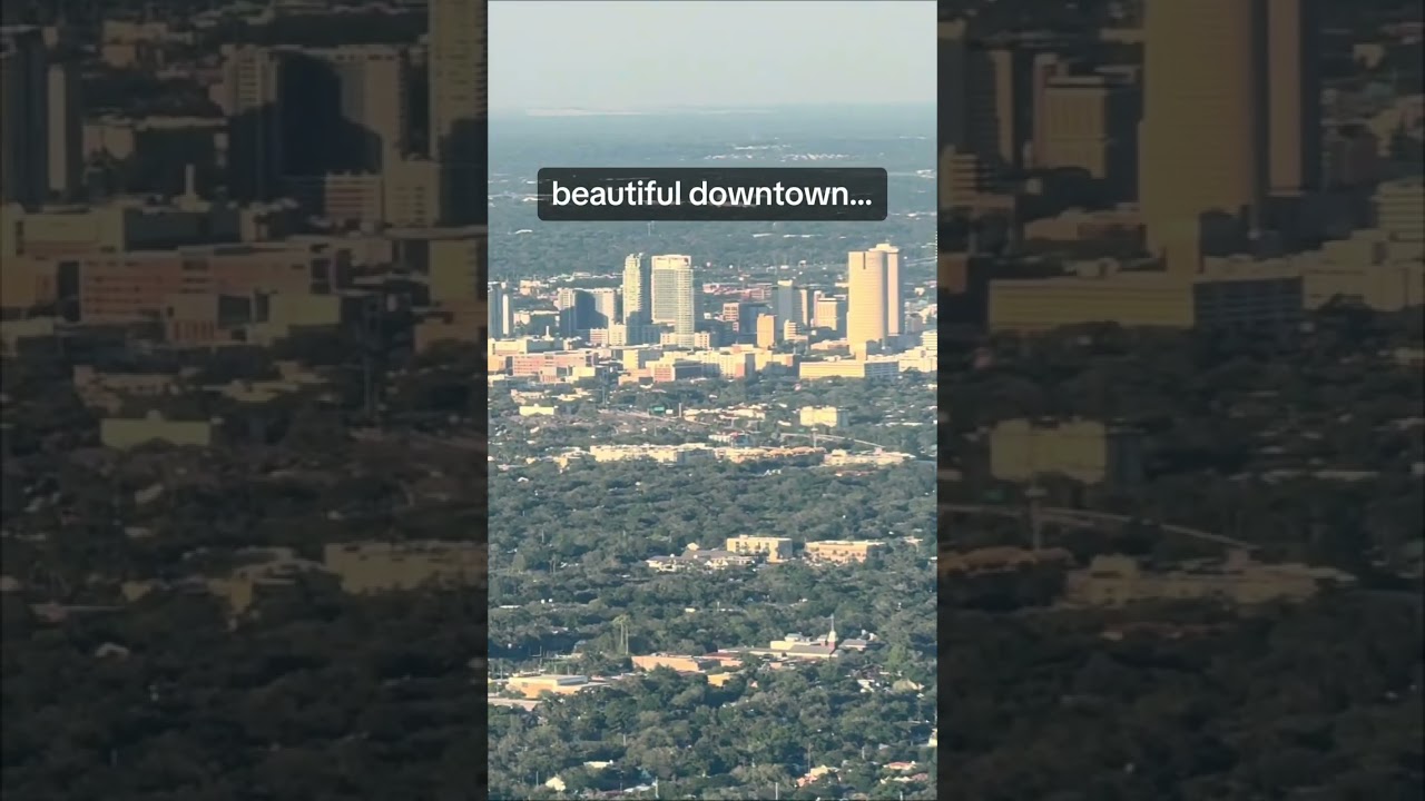 Downtown Tampa Florida #tsrtt #windowseat #windowseatview #aircanada Flying into the best airport ev