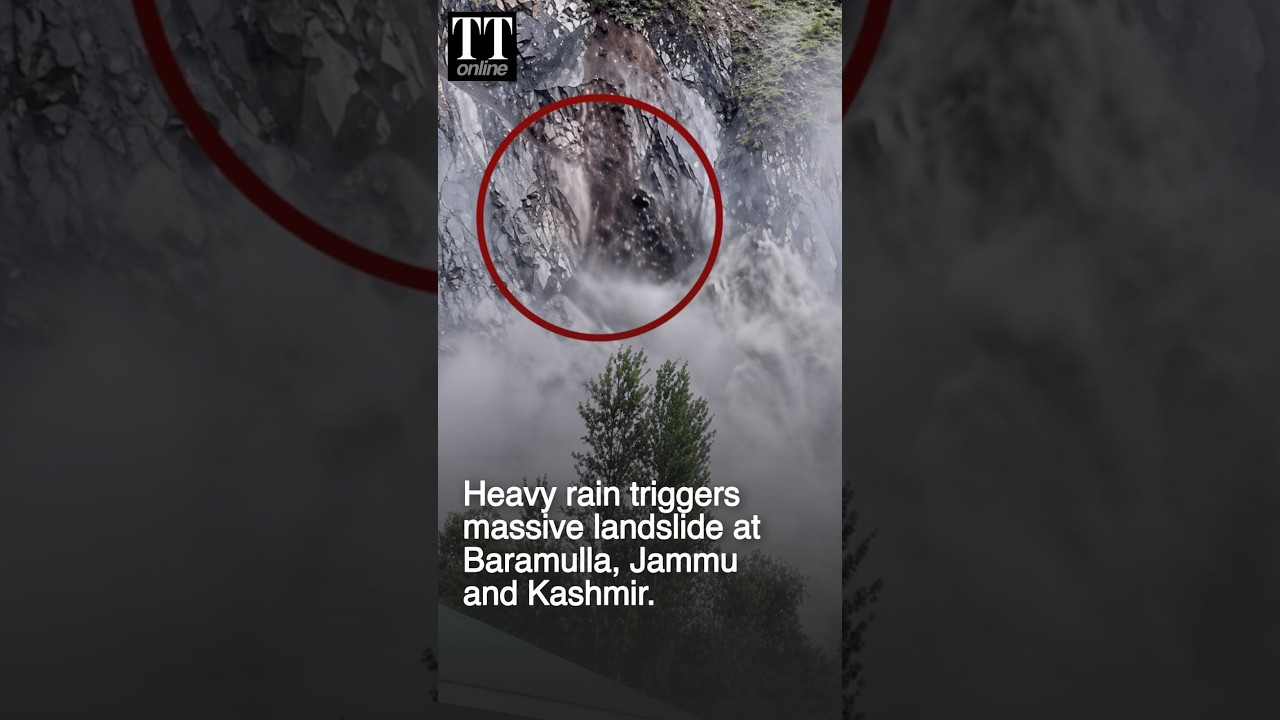 Heavy Rain Triggers Landslide at Drangbalin Baramulla, Residents Asked to Stay Vigilant #landslide