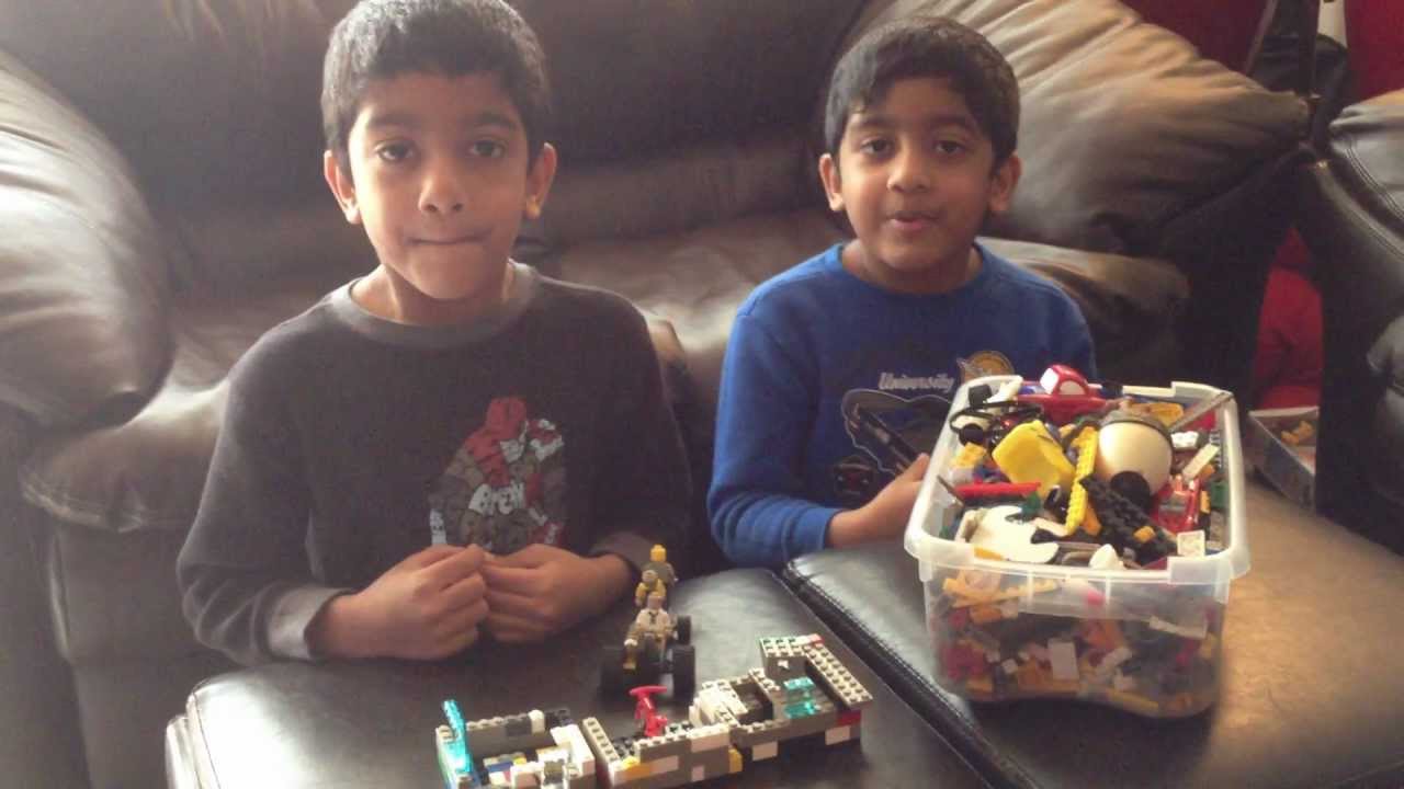 Lego show by Nelith & Pravith