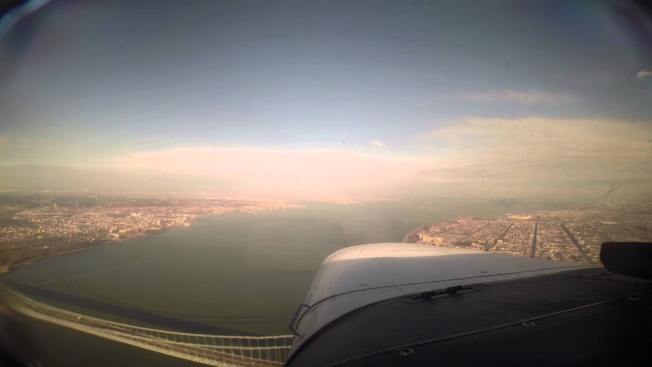 NYC Hudson River City Tour VFR Bravo Skyline Route 1500 feet Cessna 172R