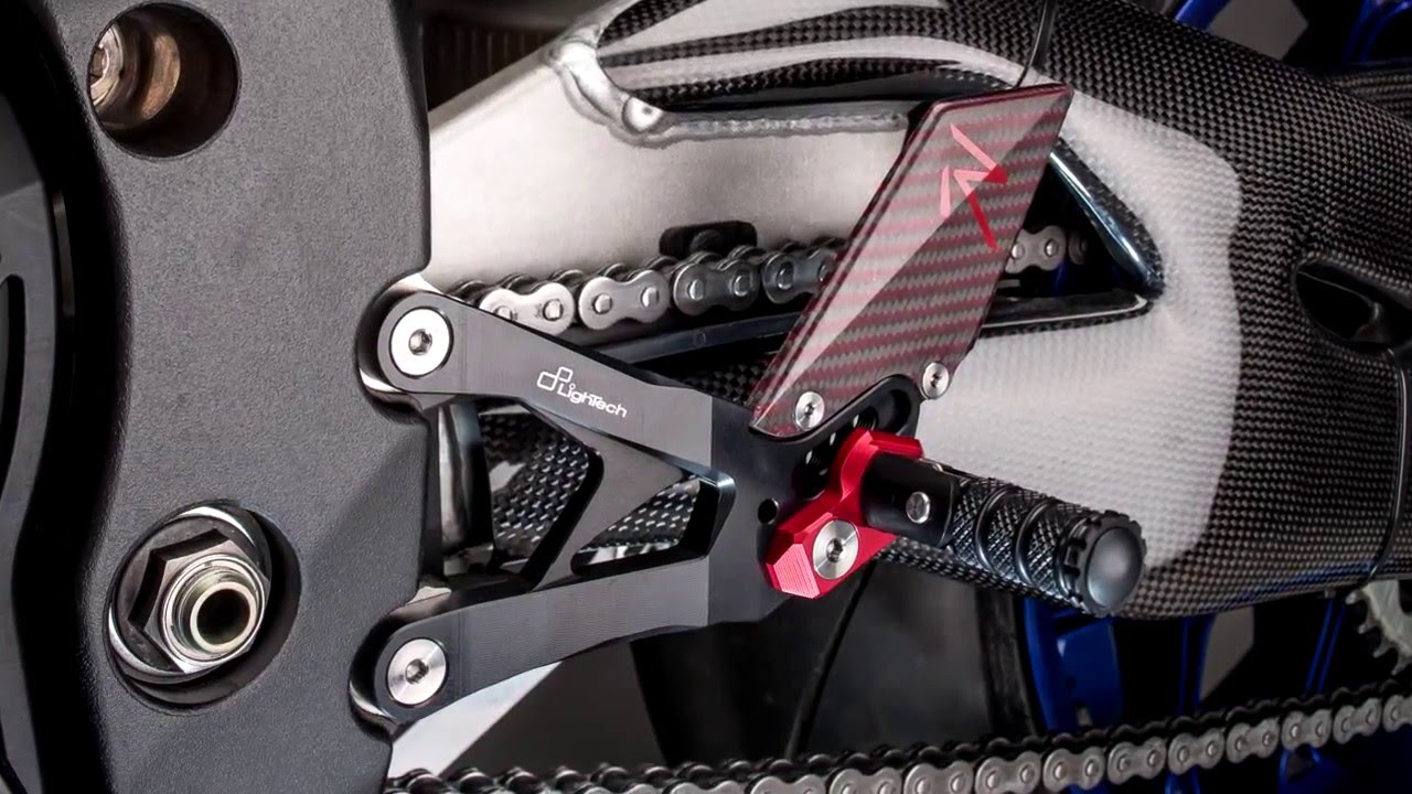 #Yamaha YZF R1M by Lightech Racing