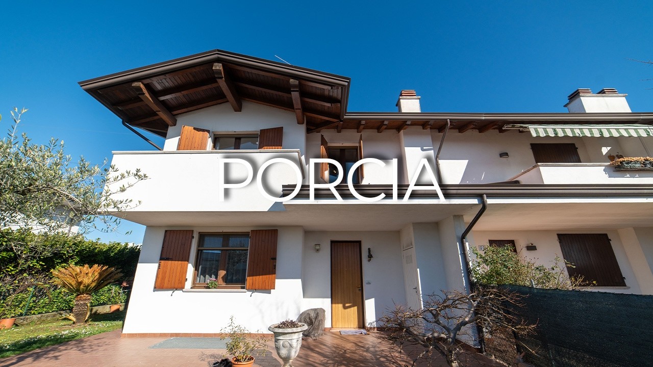 | TOSCANO PN - Villetta a schiera di testa del '96 con giardino
