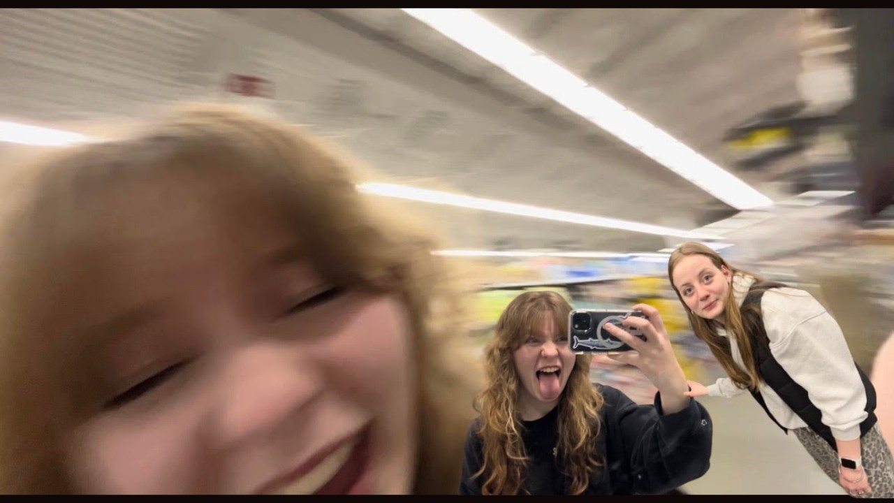 We're bored...Why not record? (VLOGGING our hangouts pt.1)