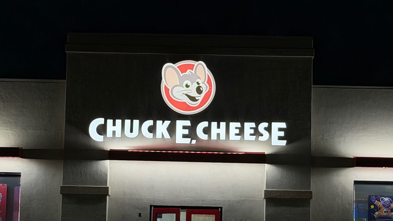 Экскурсия по магазину Chuck E Cheese (Дублин, Калифорния)