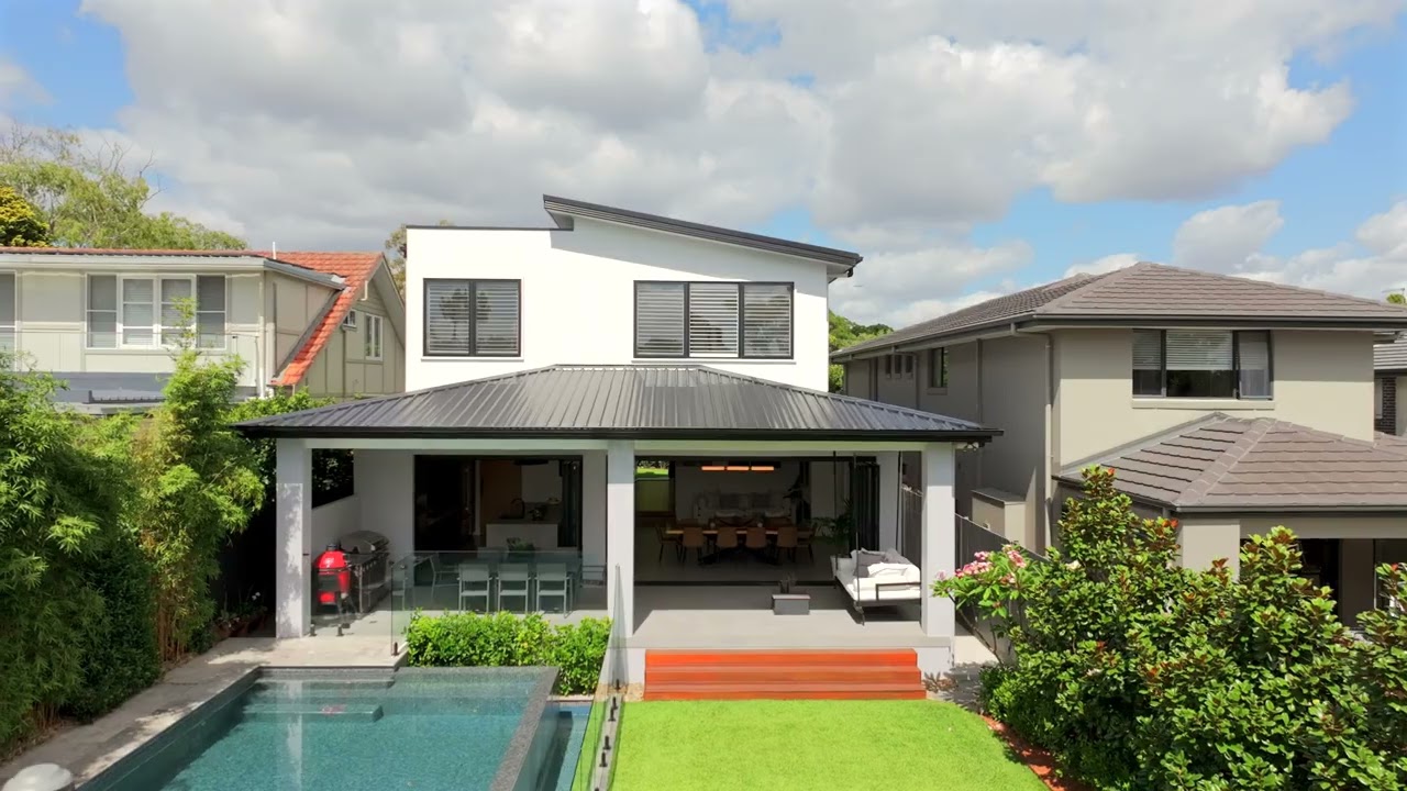 33 Fourth Avenue, Willoughby House| 4 Bed, 4 Bath - DiJones Real Estate