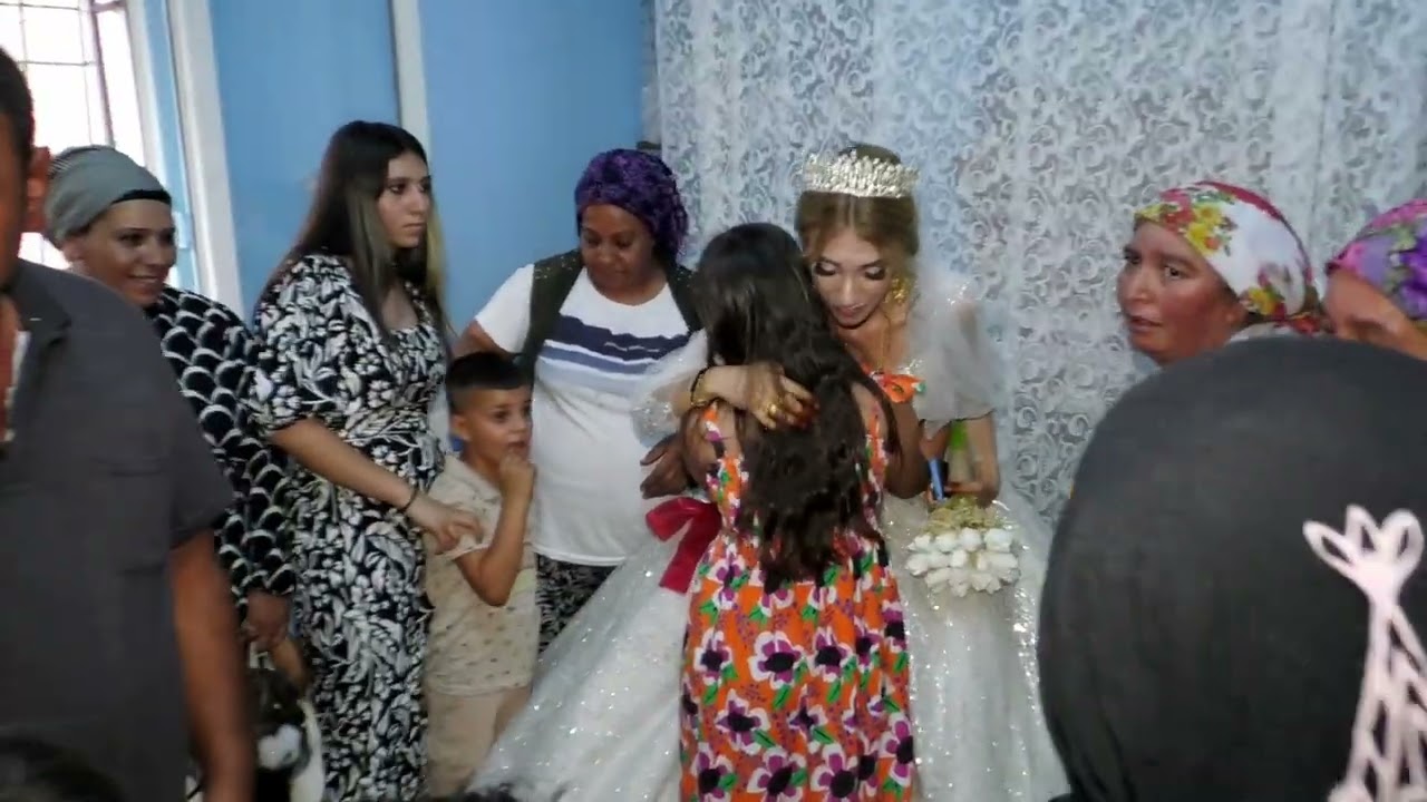 ARABANLI İSMET İLE MÜNEVVERİN DÜGÜN 1
