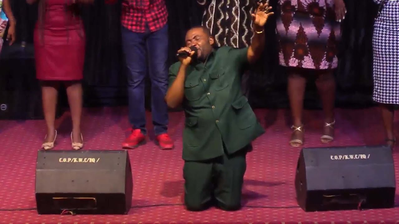 A Deep Non-Stop Pentecostal Worship by Elder Patrick Amoako