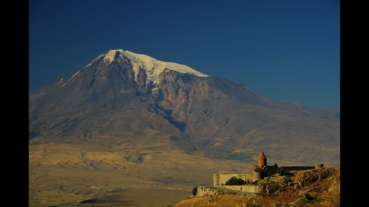 Jürgen Römer: Bilder aus Armenien mit pseudo-armenischer KI-Musik. «Փորձեք մի փոքր հումորով»
