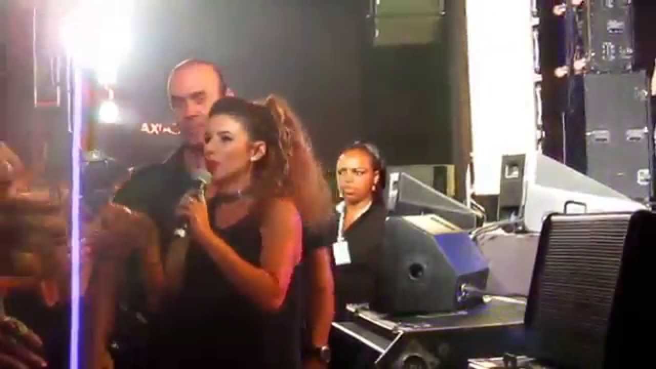 PAULA FERNANDES VILLA COUNTRY 2015  PIRAÇÃO