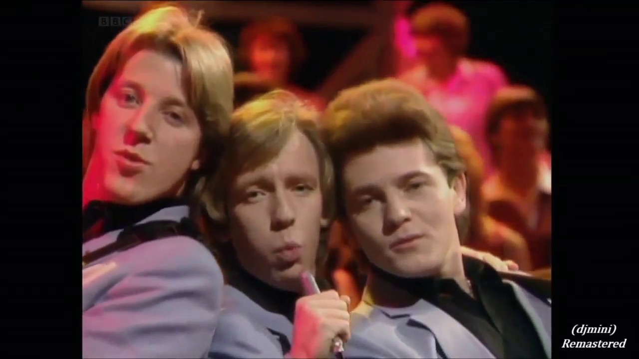 Runaround Sue - Racey