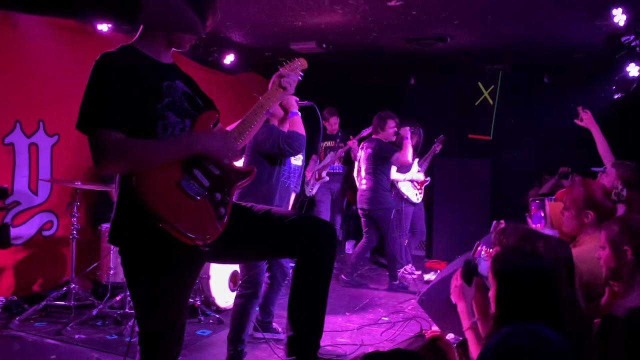 WOLF & BEAR - FULL SET - HOLY DIVER 1/10/2020