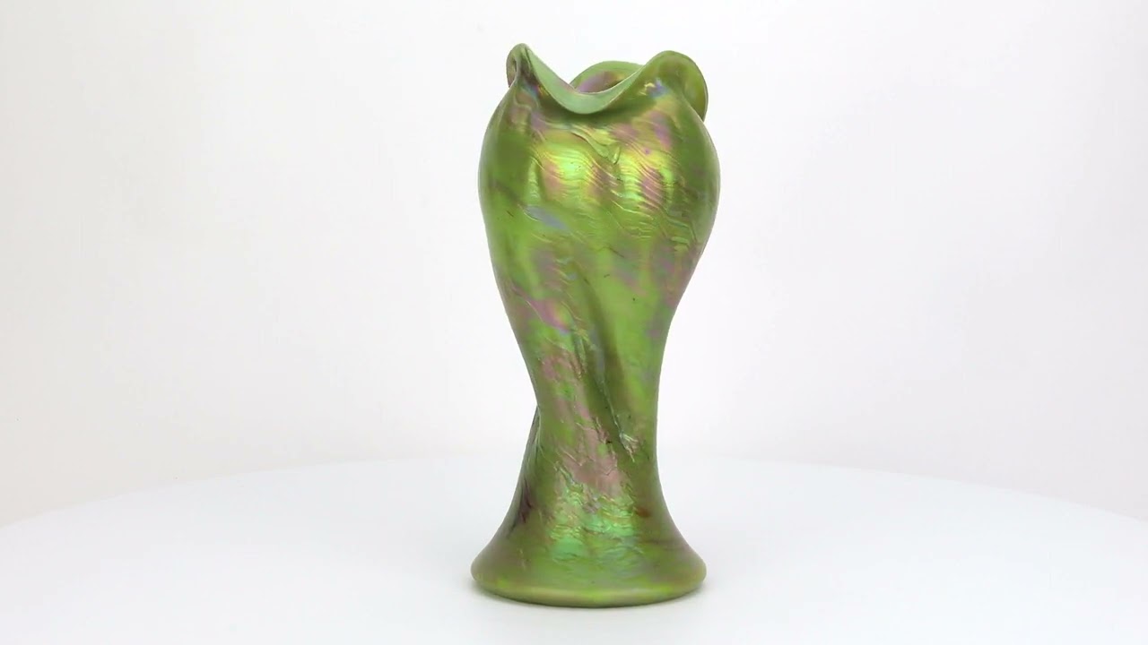 Josef Rindskopf - Opal green Art Nouveau vase - Antiques Emporium Glass Collection