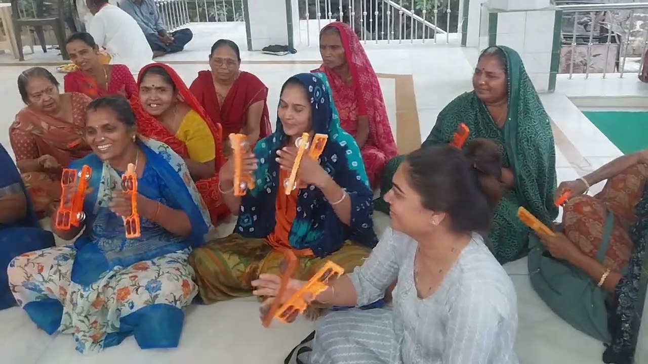 કૃષ્ણ ભજન  || Nilkanth Gayatri Gopi Mandal Una || please like share and subscribe 