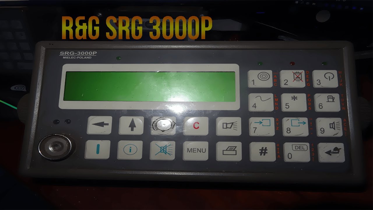 Sterownik system&oacute;w informacji pasażerskiej R&G SRG 3000P oraz tablice LED.