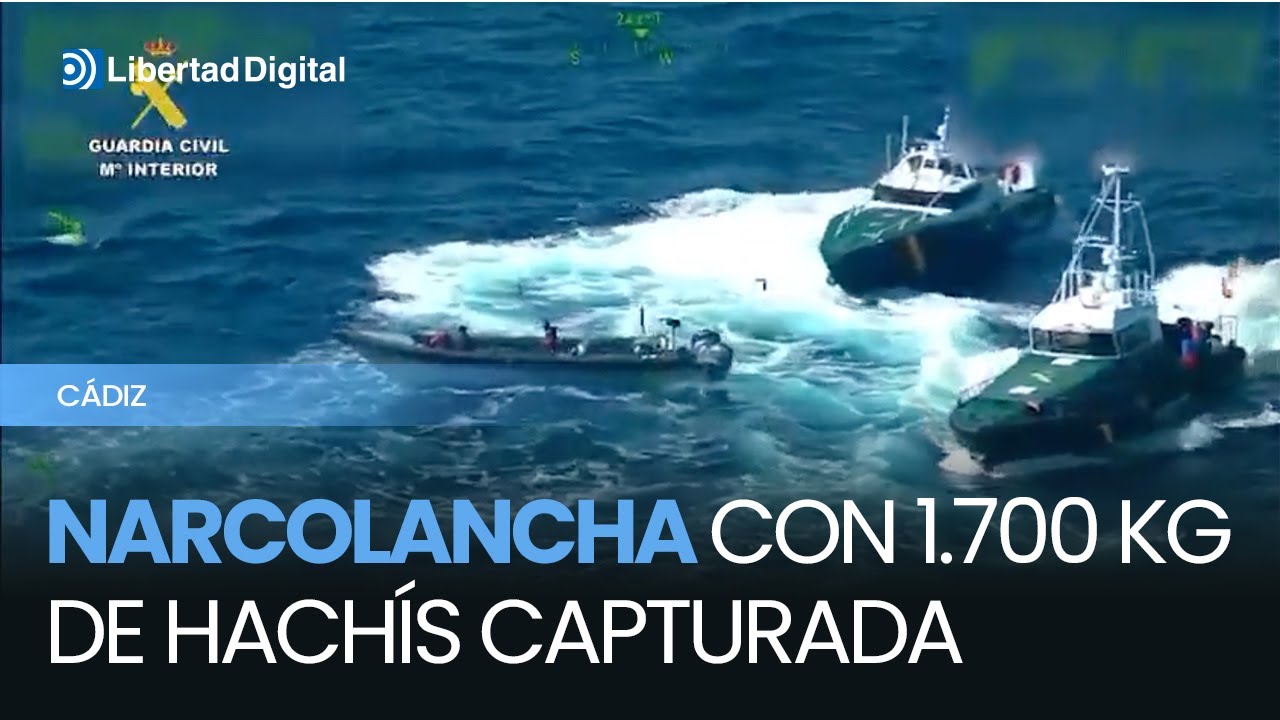 La Guardia Civil intercepta una narcolancha con 1.700 kilos de hachís