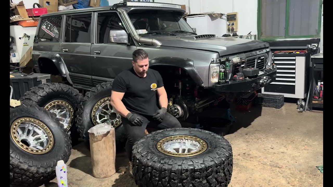 Montando llantas beadlook Abvautoparts con neumáticos Yokohama Geolandar x-mt 37x13,5R17