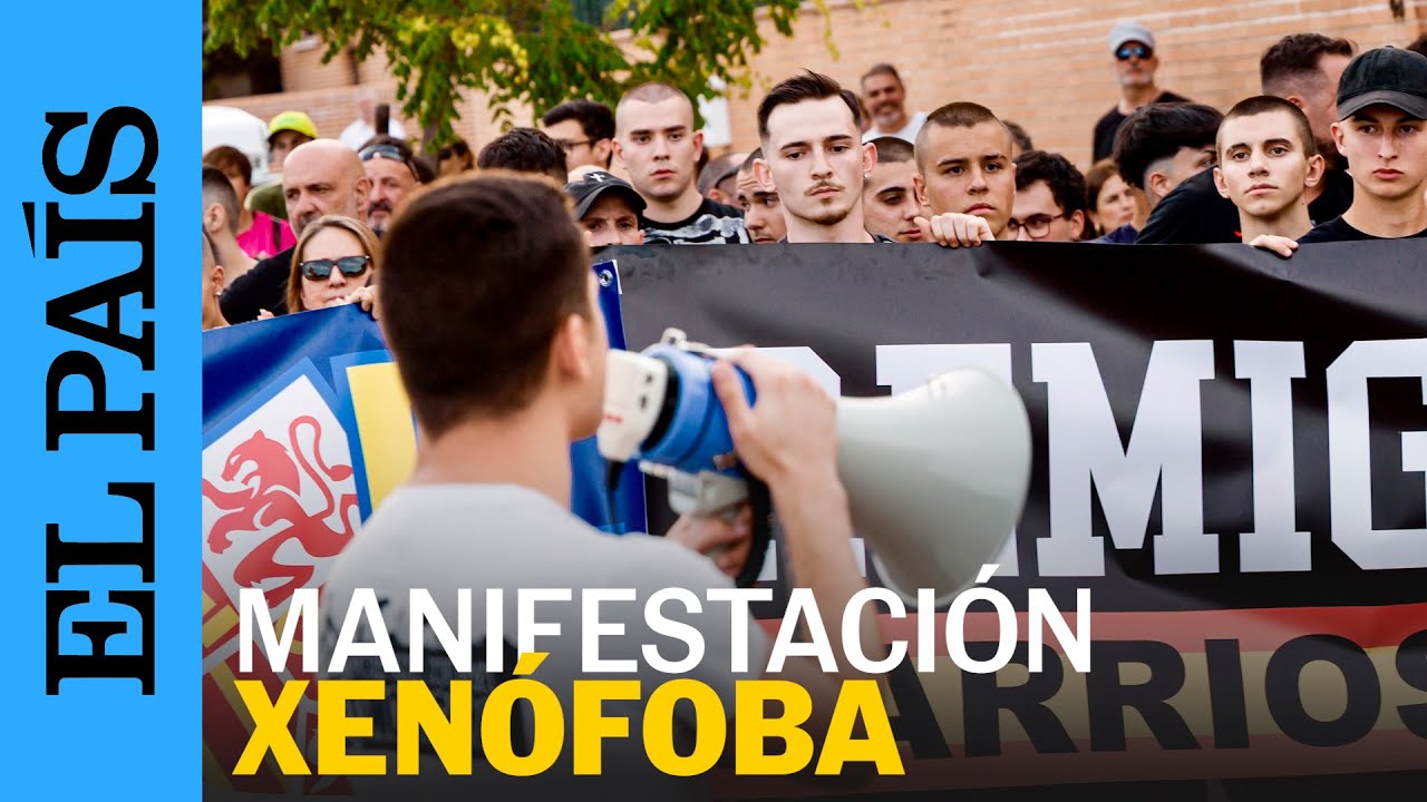 INMIGRACIÓN | Cánticos xenófobos en una protesta con 170 asistentes en Alcalá de Henares | EL PAÍS