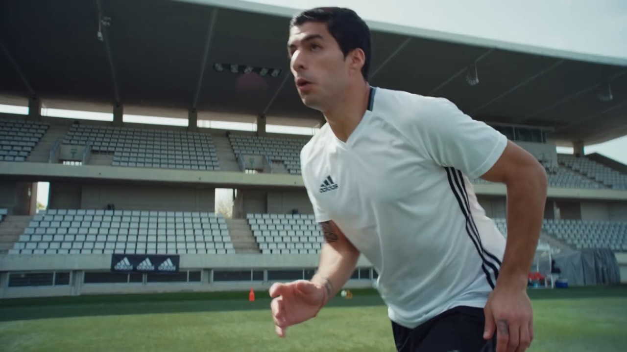 Luis Su&aacute;rez - First Never Follows - adidas Football