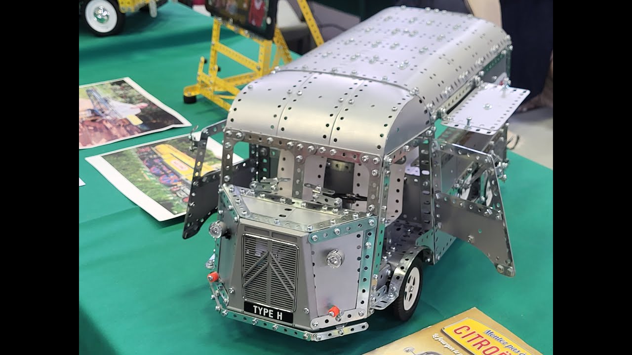 47 ème exposition internationale du jeu du MECCANO à ANSE (69)