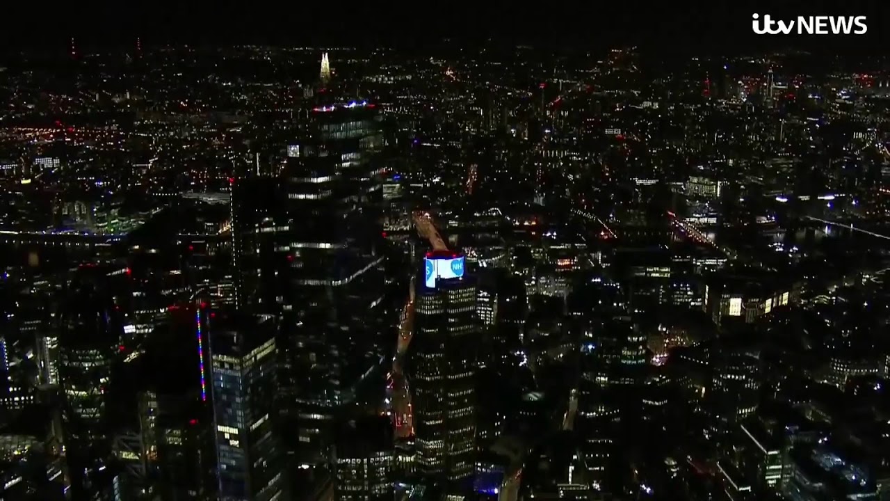 Aerial pictures over London as UK enters three-week lockdown to tackle coronavirus | ITV News